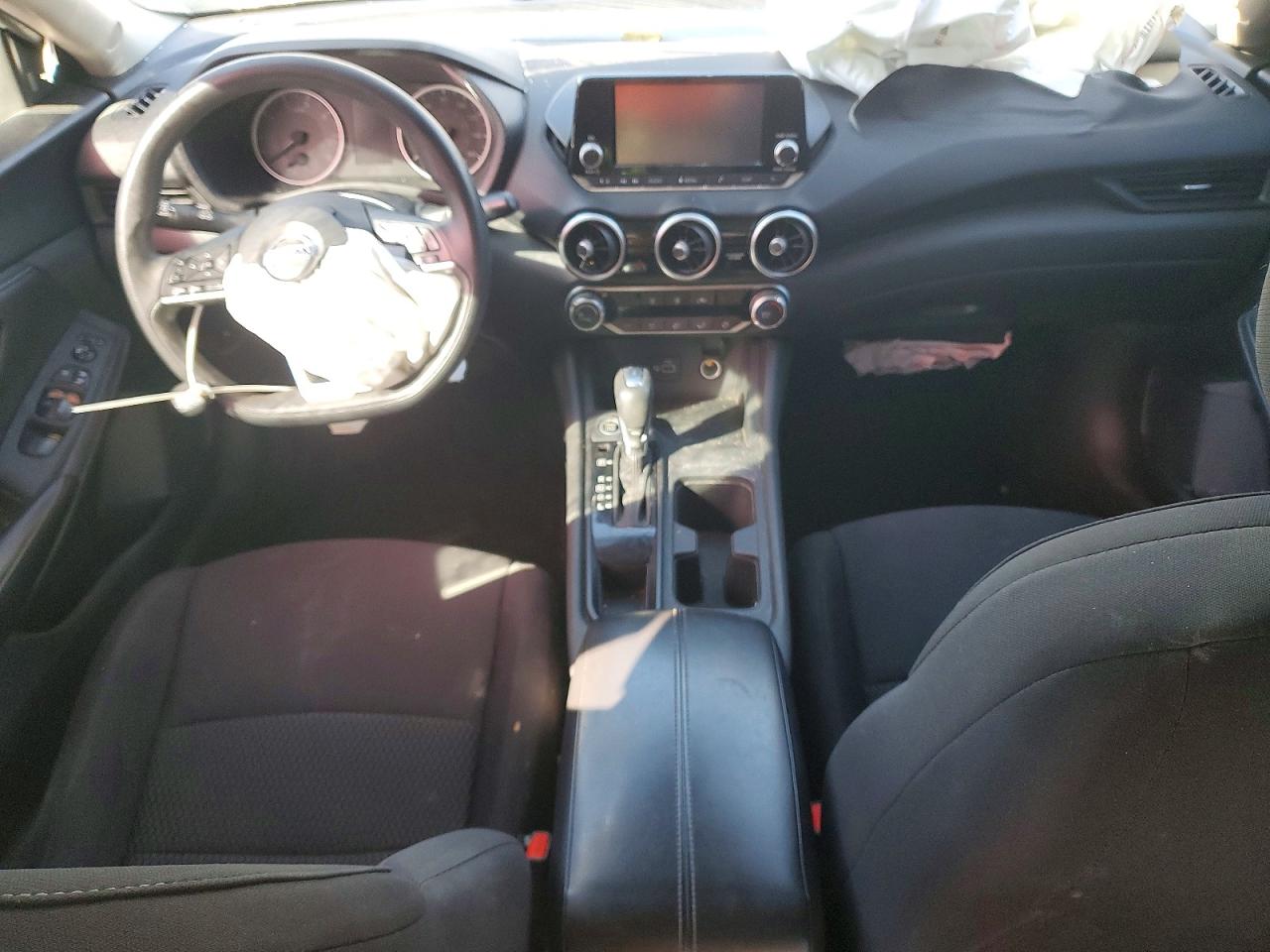 2023 NISSAN SENTRA