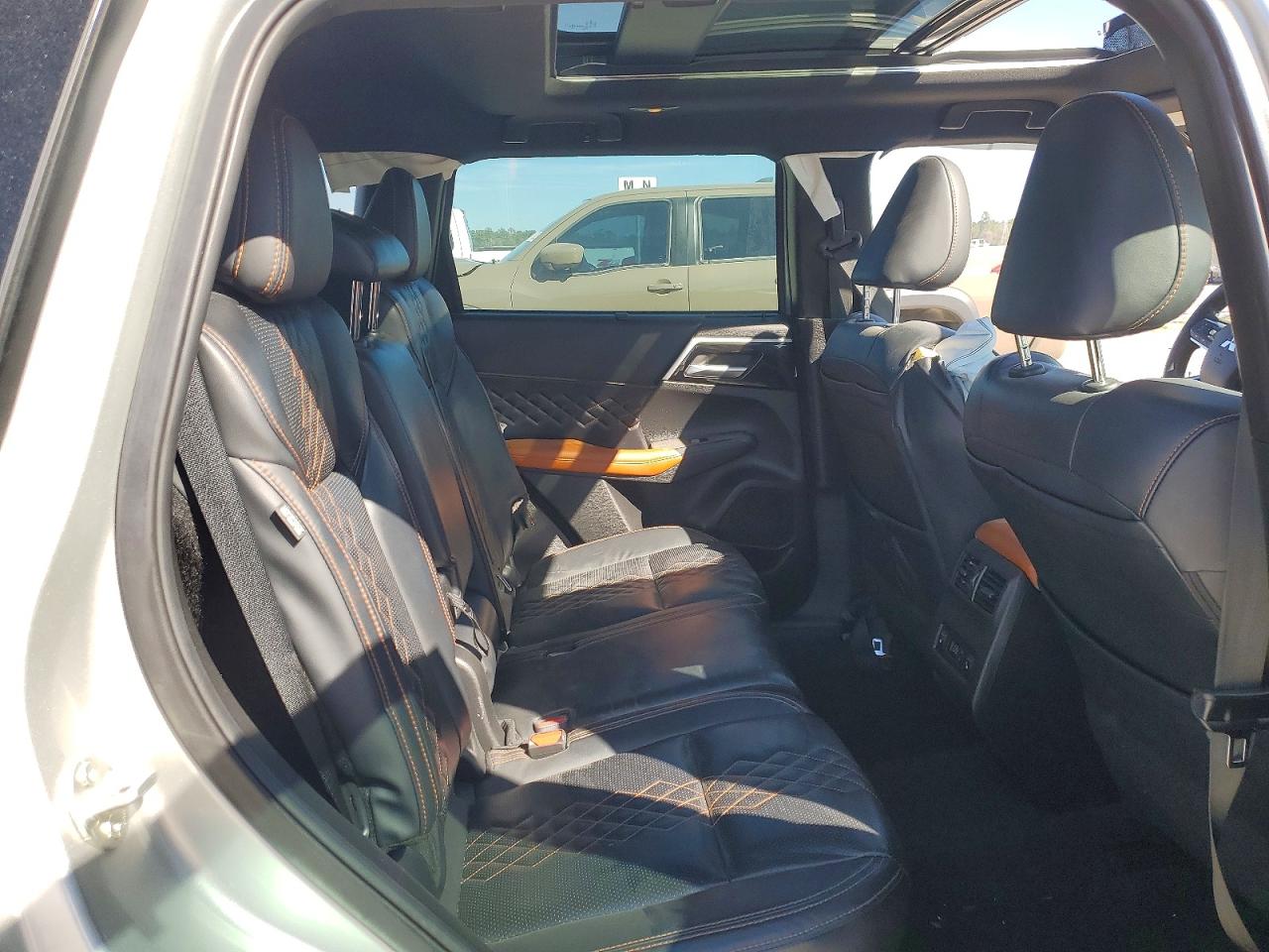 2022 MITSUBISHI OUTLANDER