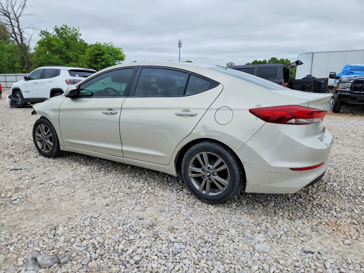 2017 HYUNDAI ELANTRA