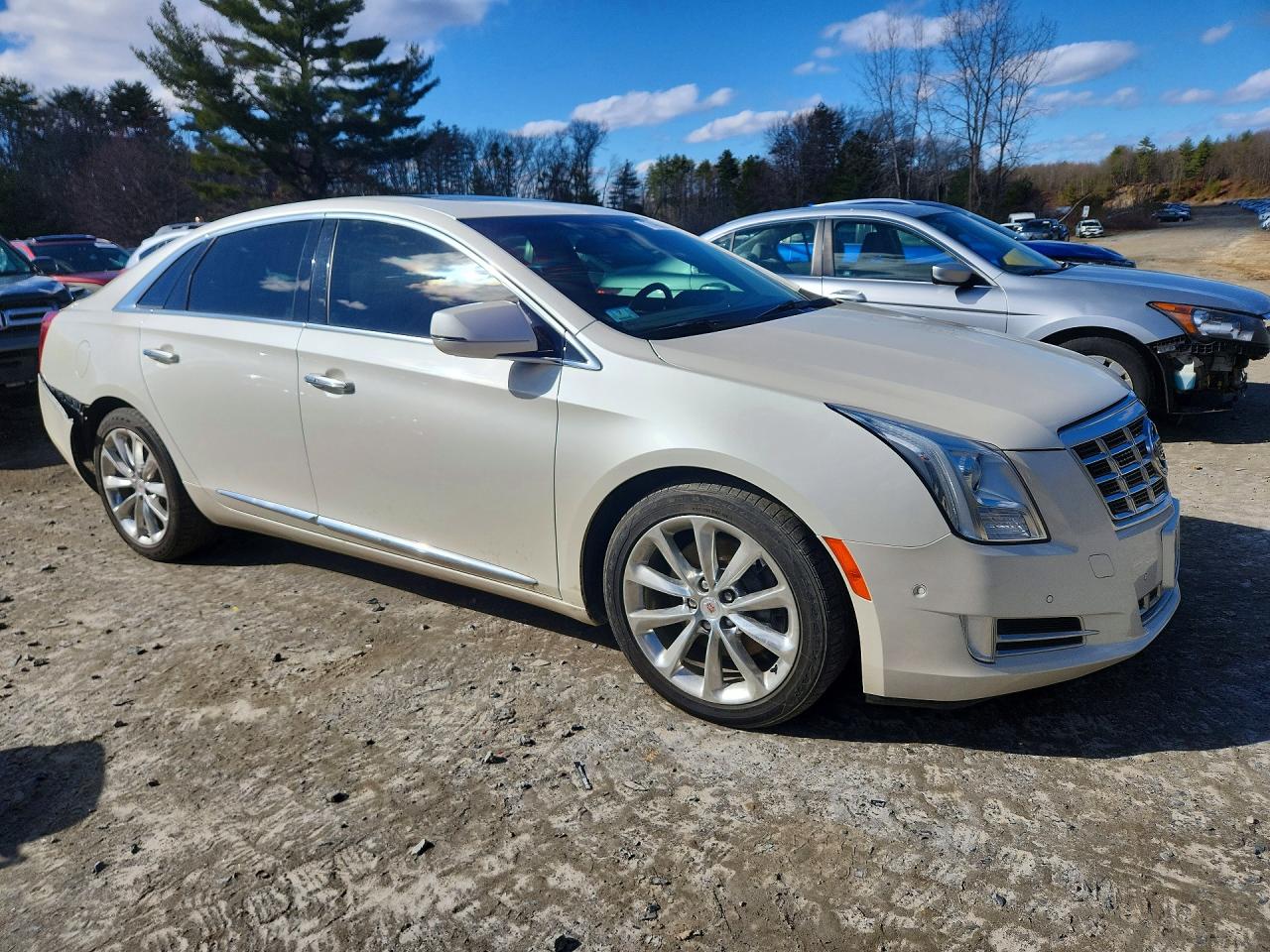 2014 CADILLAC XTS