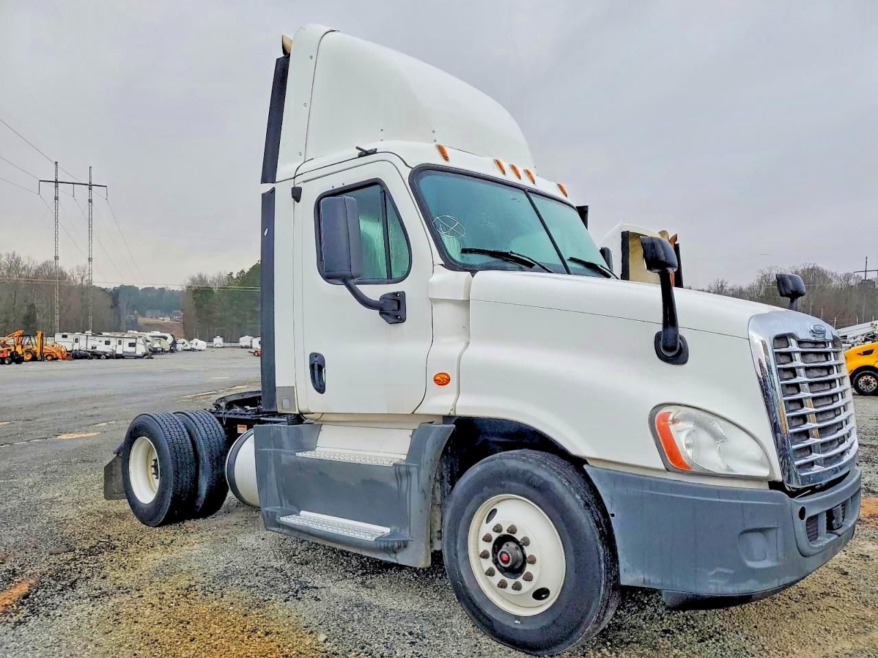 2016 FREIGHTLINER ALL OTHER