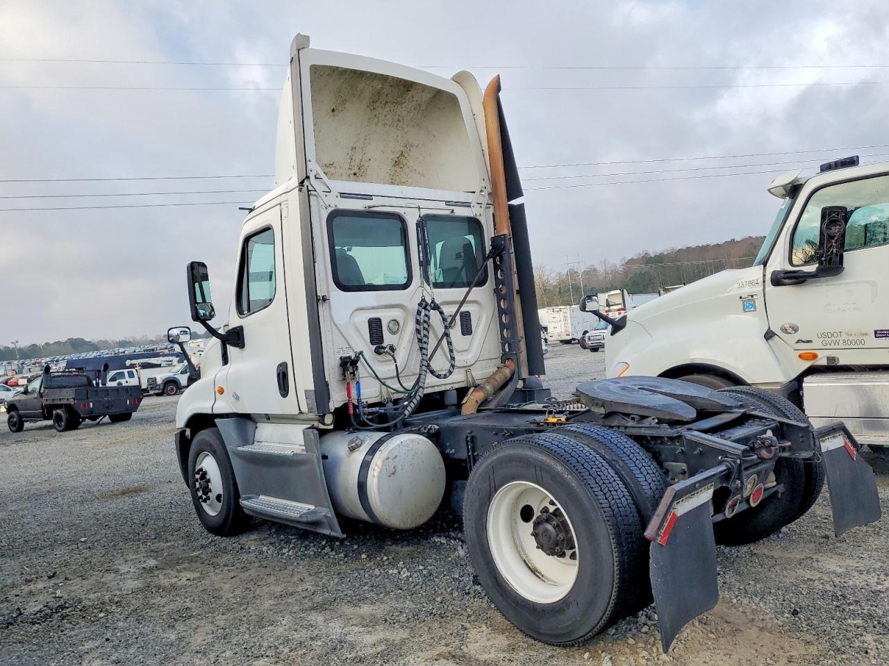 2016 FREIGHTLINER ALL OTHER