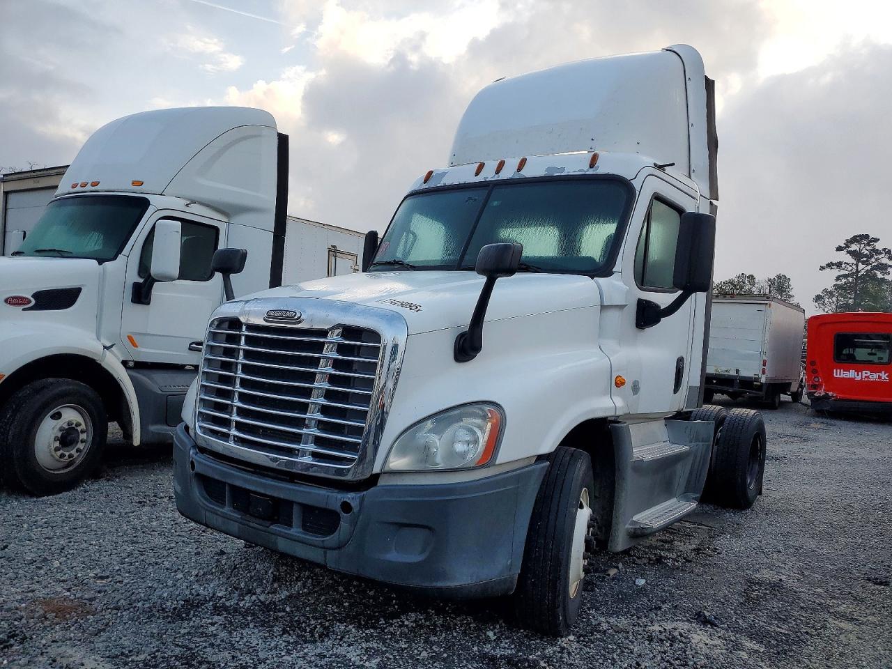 2016 FREIGHTLINER ALL OTHER
