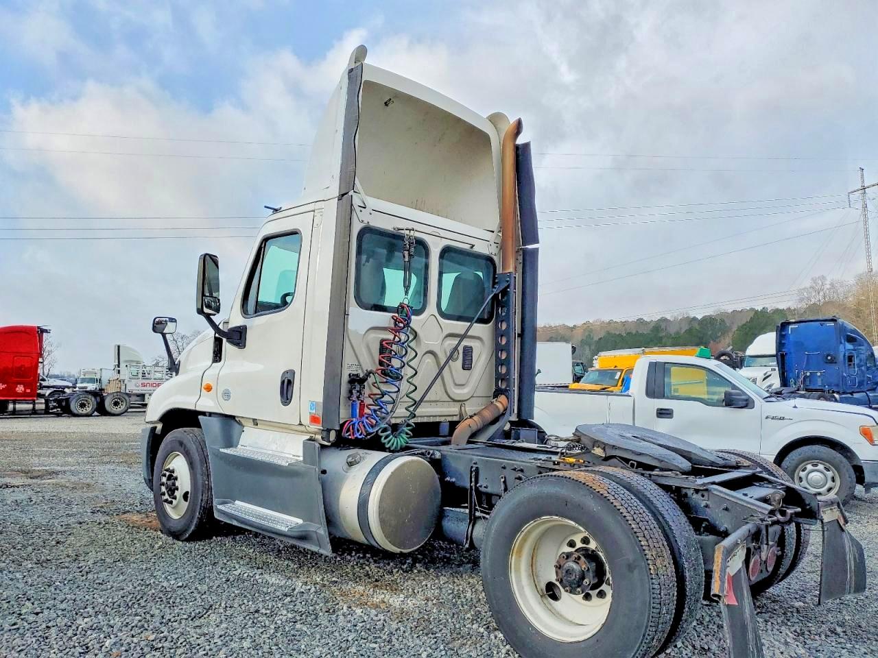 2016 FREIGHTLINER ALL OTHER