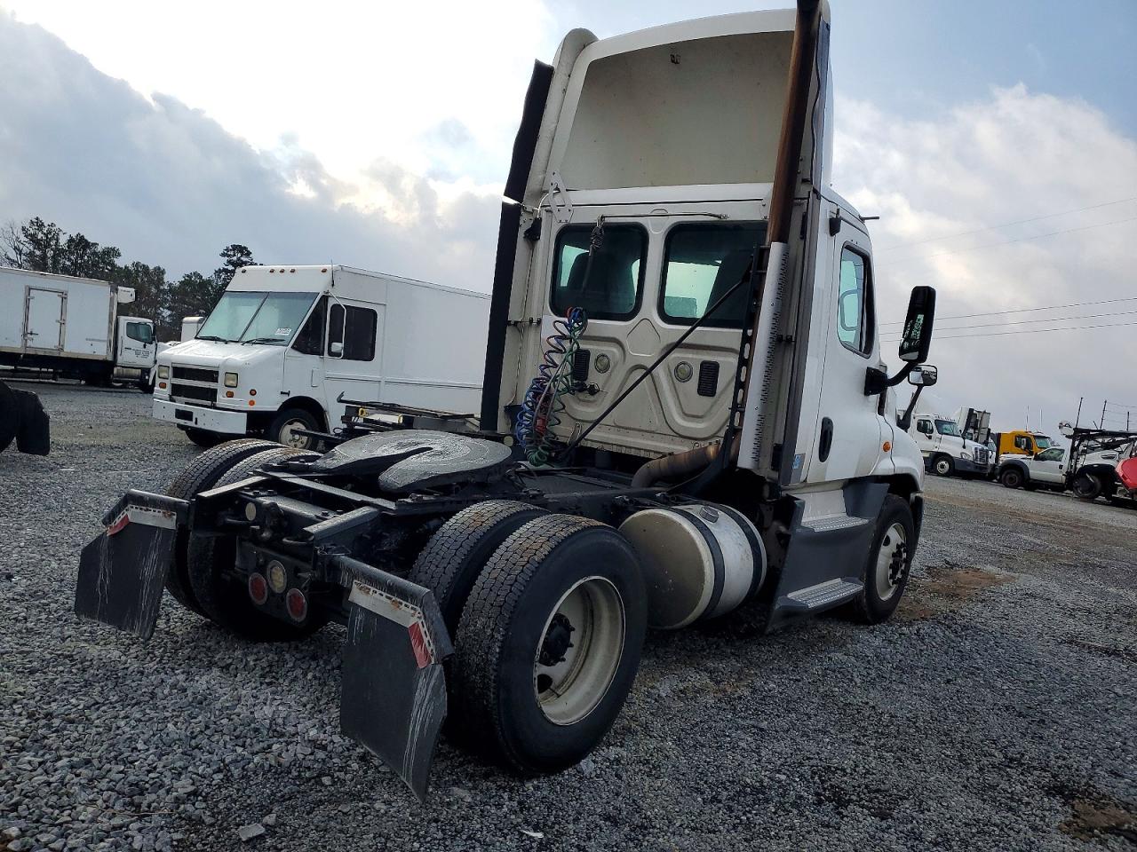 2016 FREIGHTLINER ALL OTHER