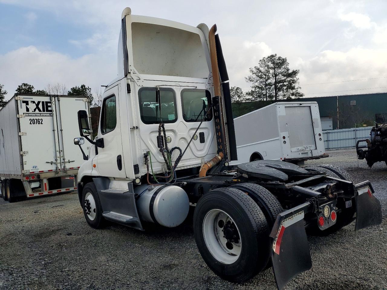 2016 FREIGHTLINER ALL OTHER