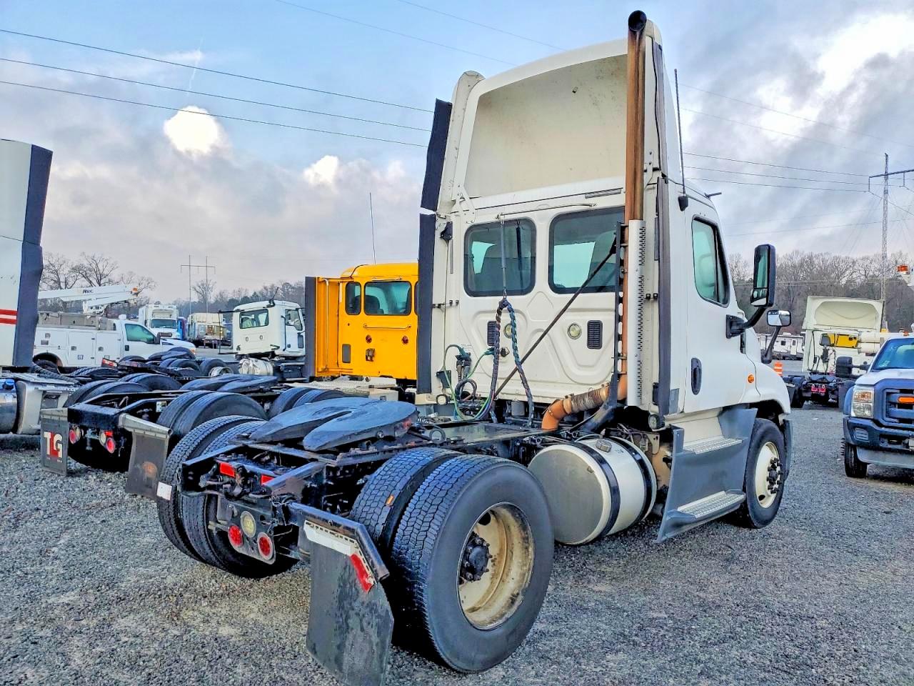 2016 FREIGHTLINER ALL OTHER