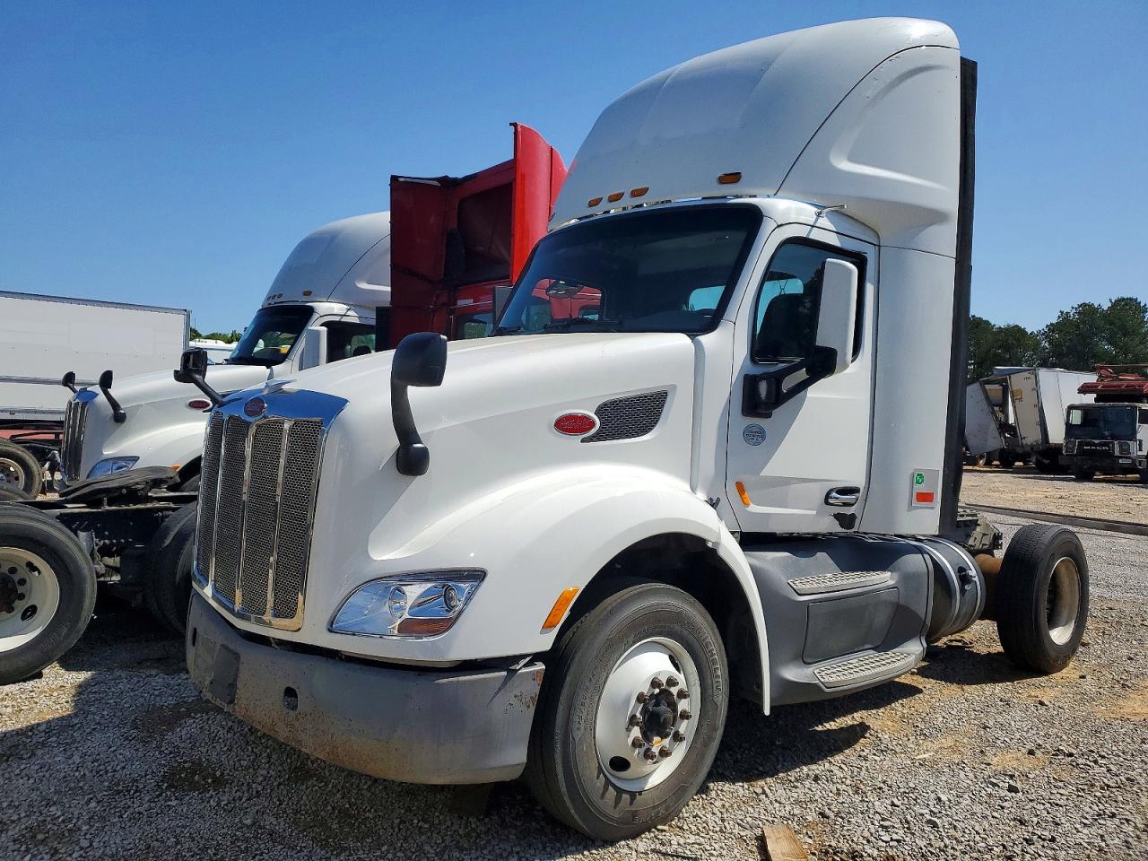 2017 PETERBILT All Models