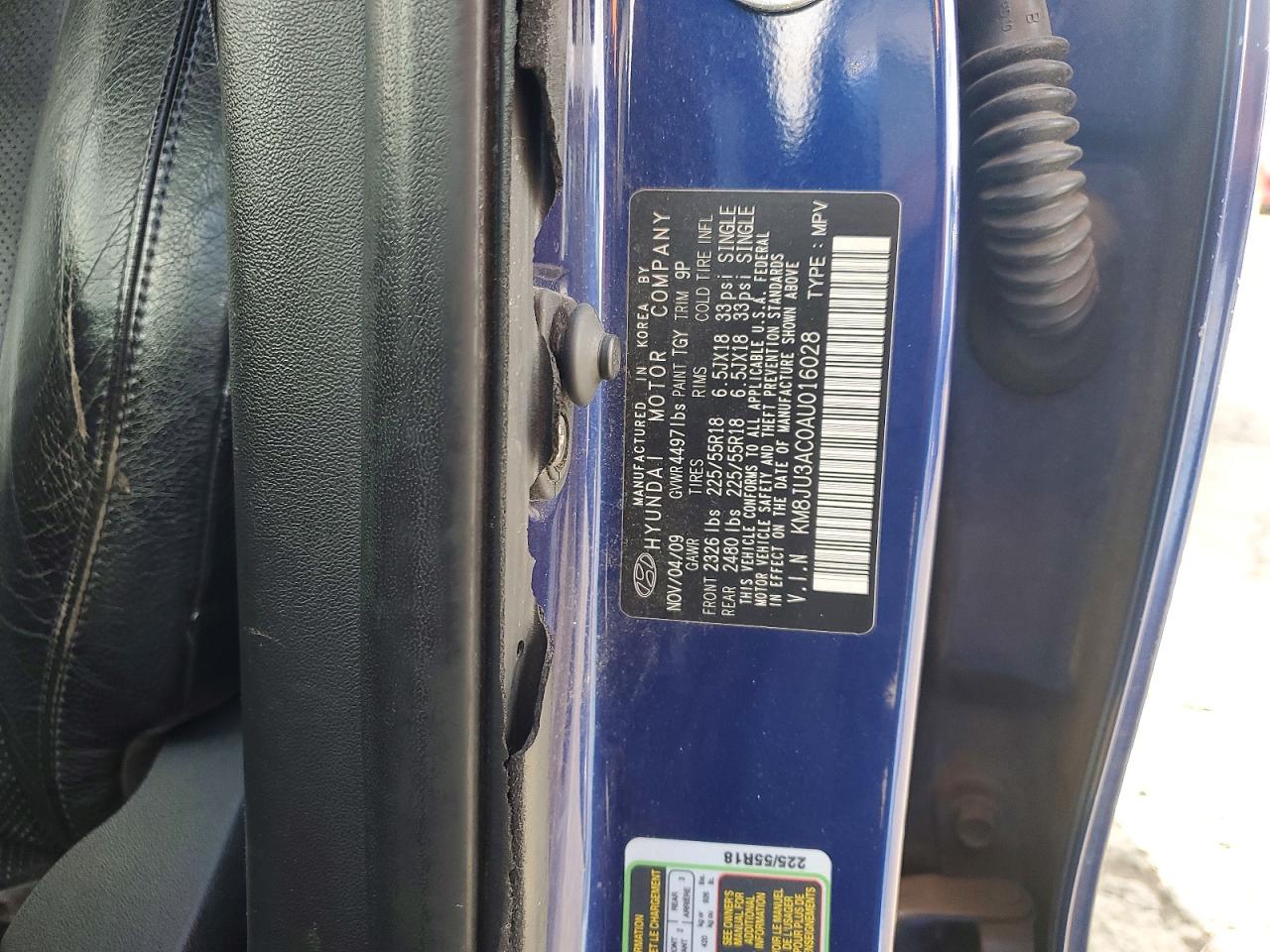2010 HYUNDAI TUCSON
