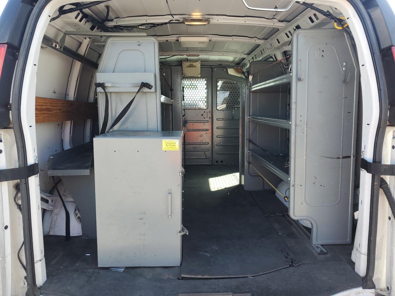 2014 CHEVROLET EXPRESS