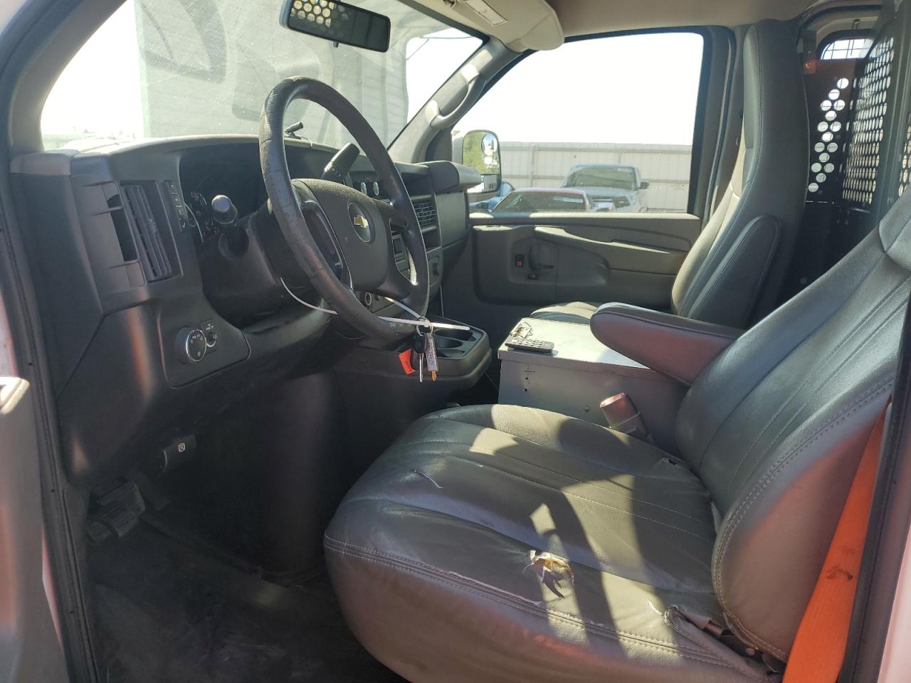 2014 CHEVROLET EXPRESS