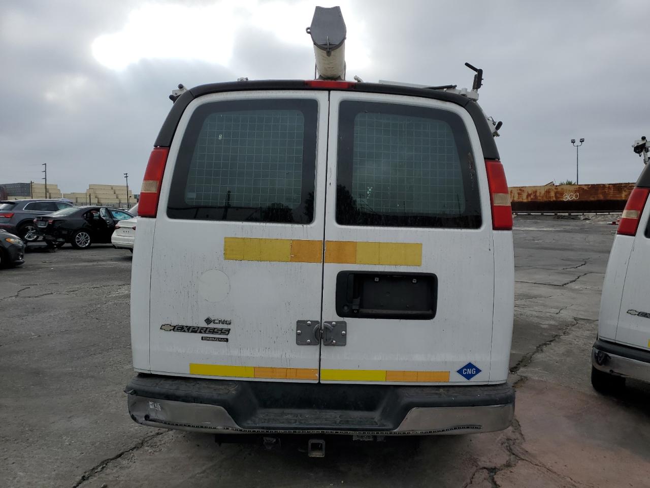 2014 CHEVROLET EXPRESS