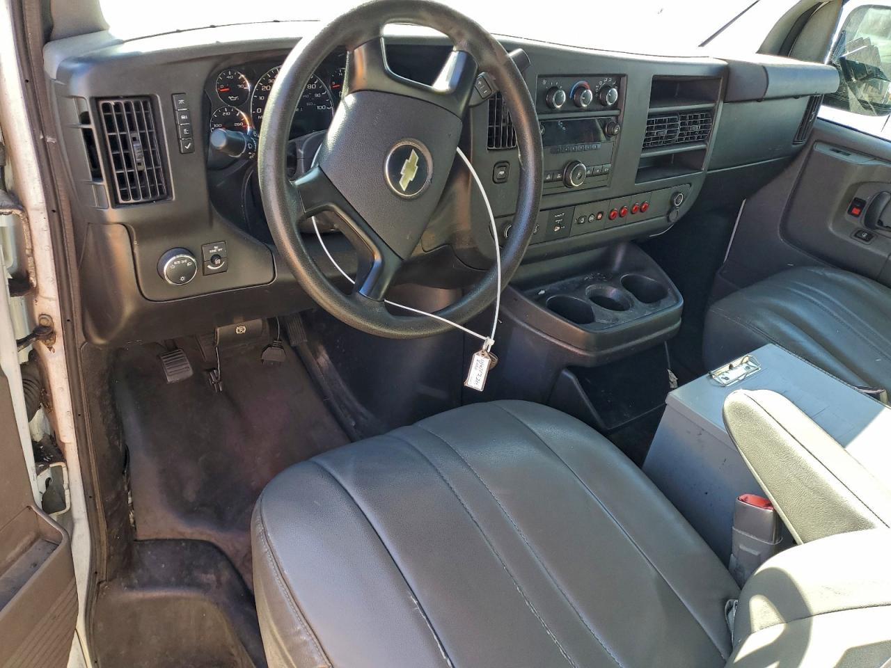 2014 CHEVROLET EXPRESS