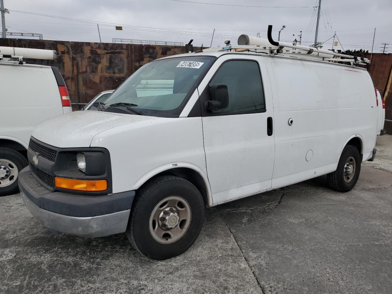 2014 CHEVROLET EXPRESS