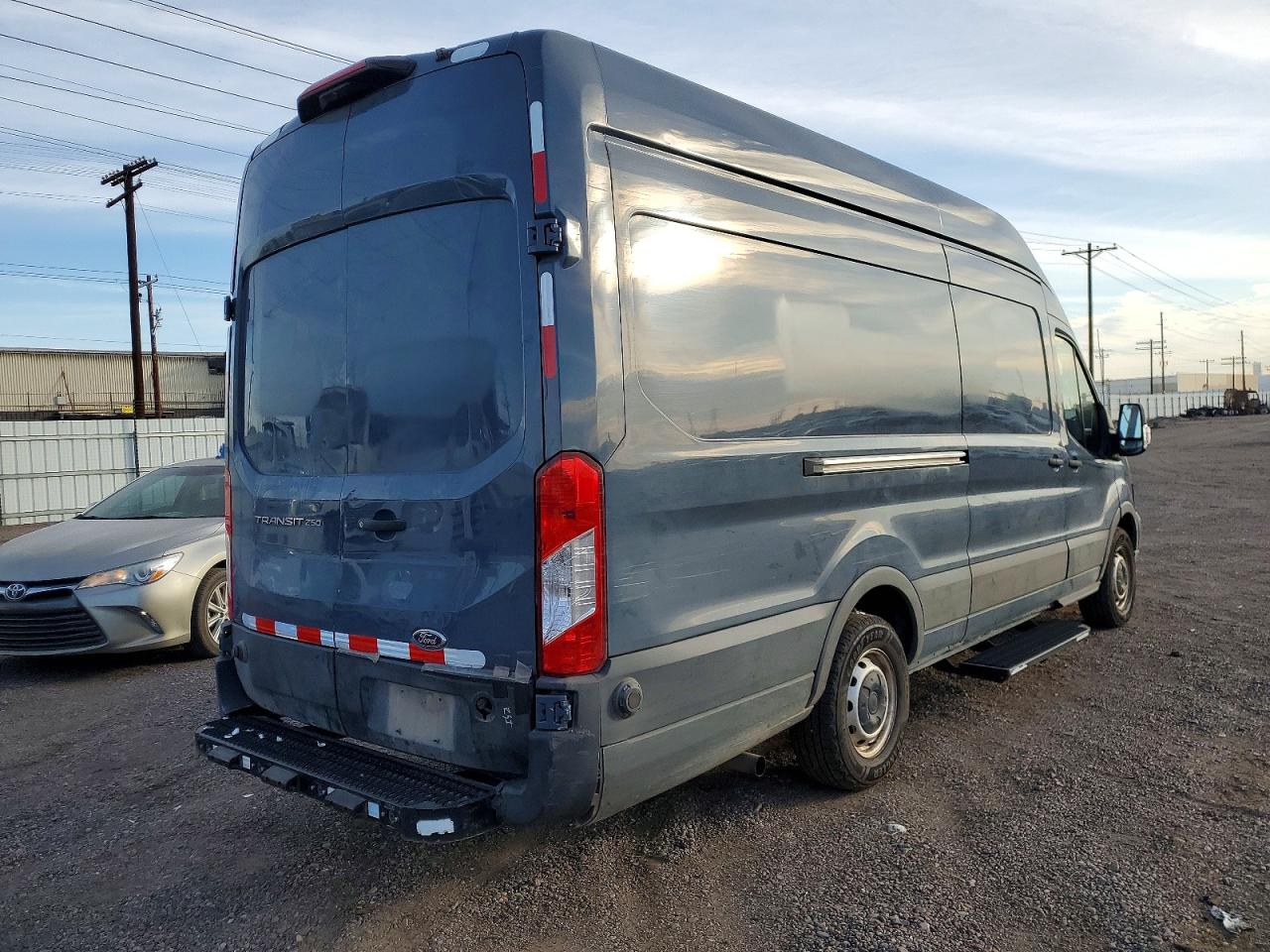 2020 FORD TRANSIT