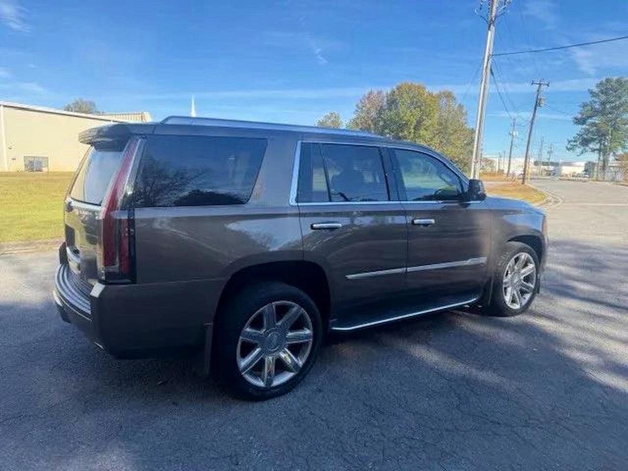 2016 CADILLAC ESCALADE