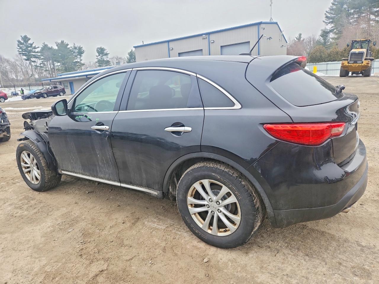 2017 INFINITY QX70