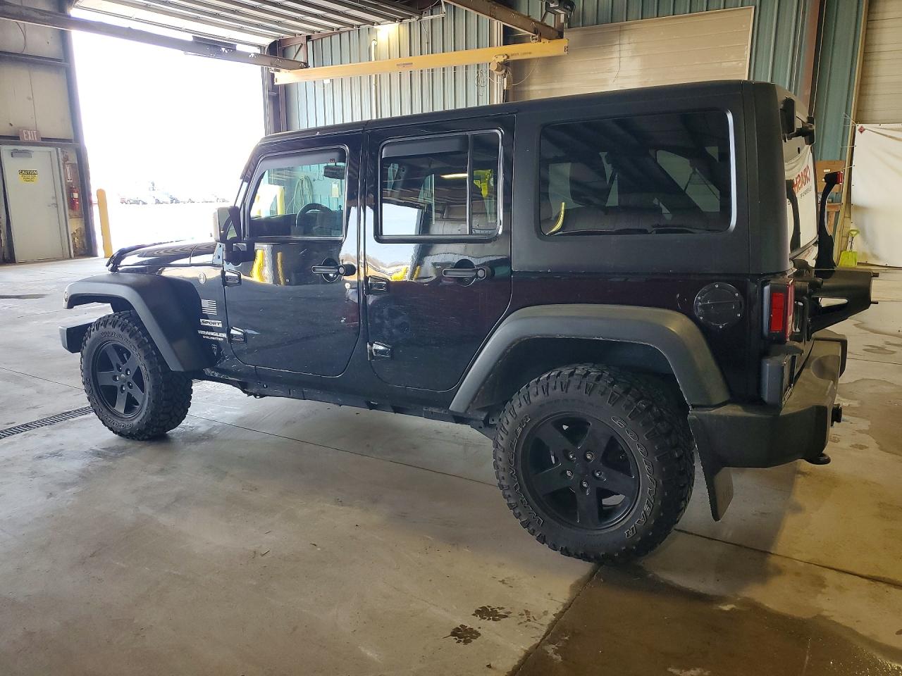2016 JEEP WRANGLER