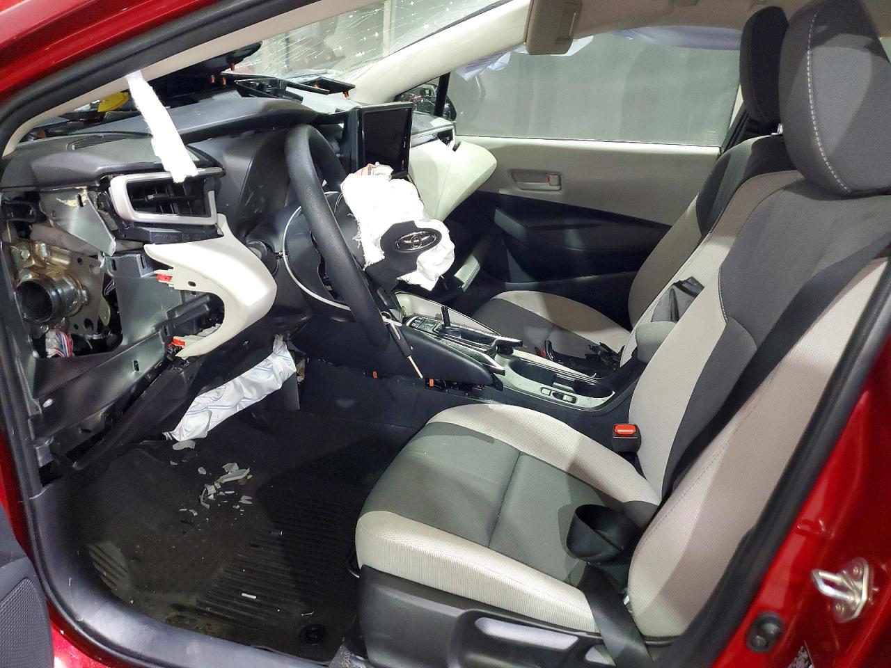2025 TOYOTA COROLLA