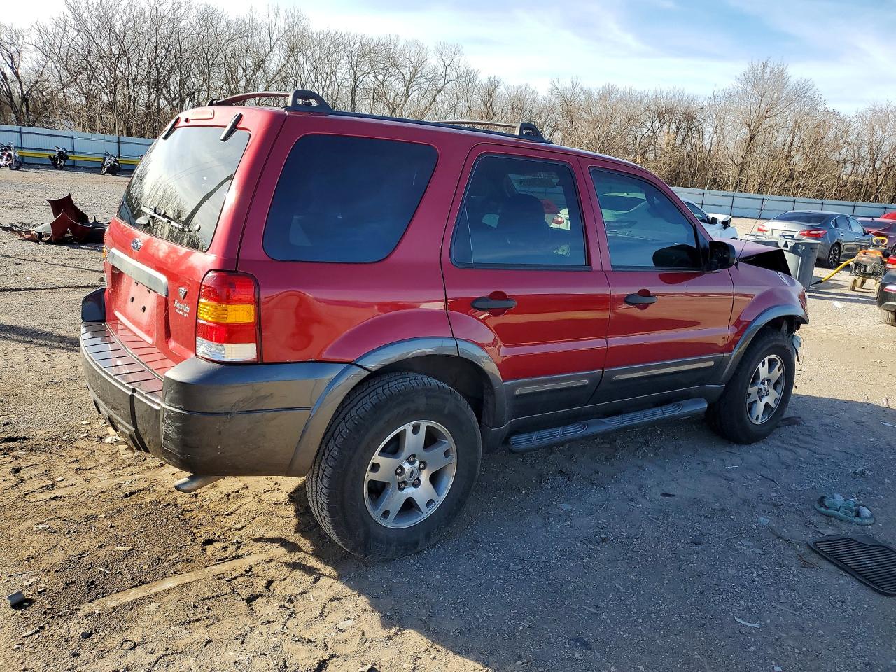 2005 FORD ESCAPE