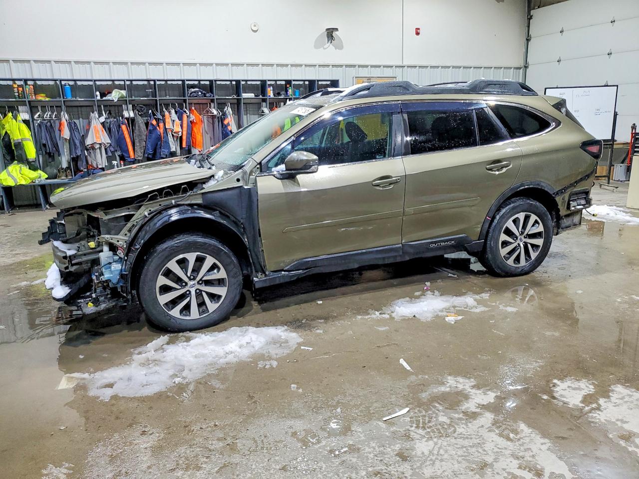 2020 SUBARU OUTBACK
