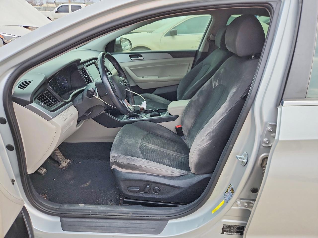 2019 HYUNDAI SONATA