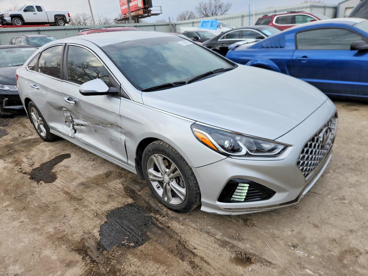 2019 HYUNDAI SONATA