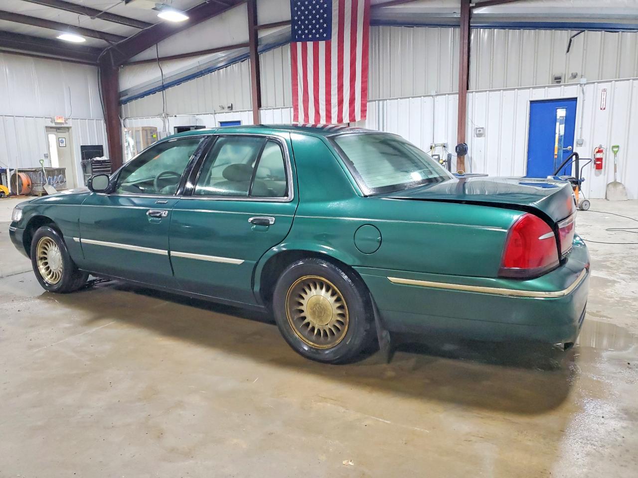 2000 MERCURY GRMARQUIS