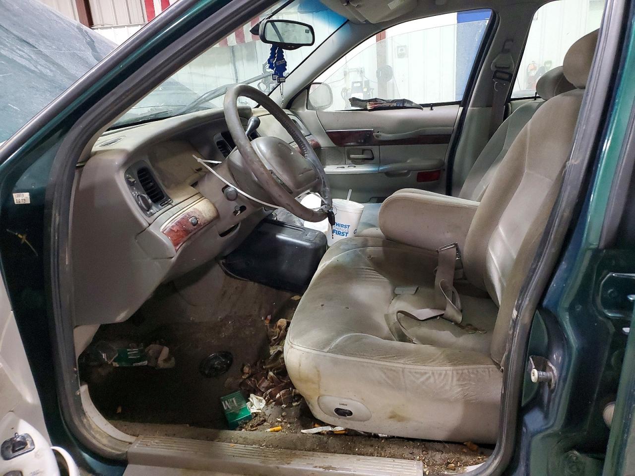 2000 MERCURY GRMARQUIS
