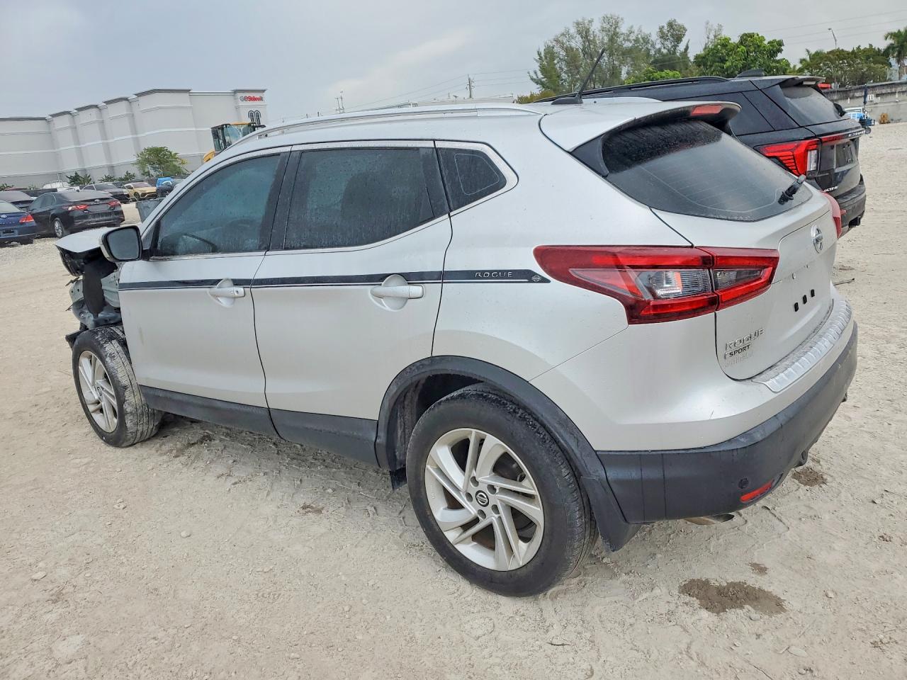 2021 NISSAN ROGUE