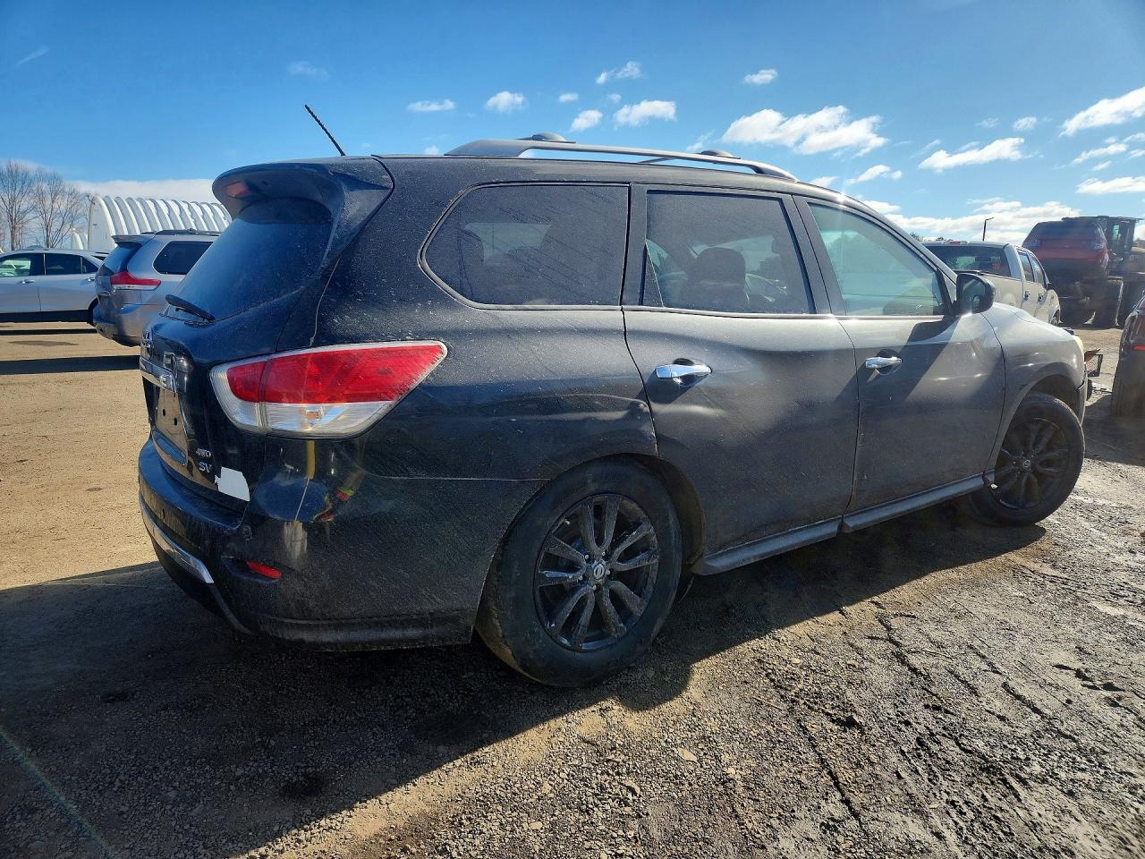 2016 NISSAN PATHFINDER