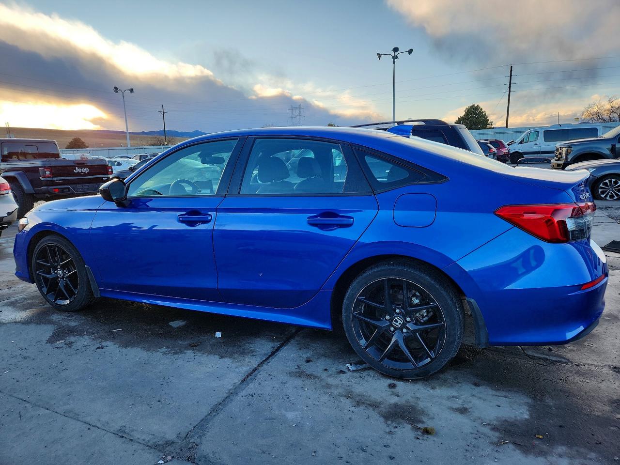 2023 HONDA CIVIC