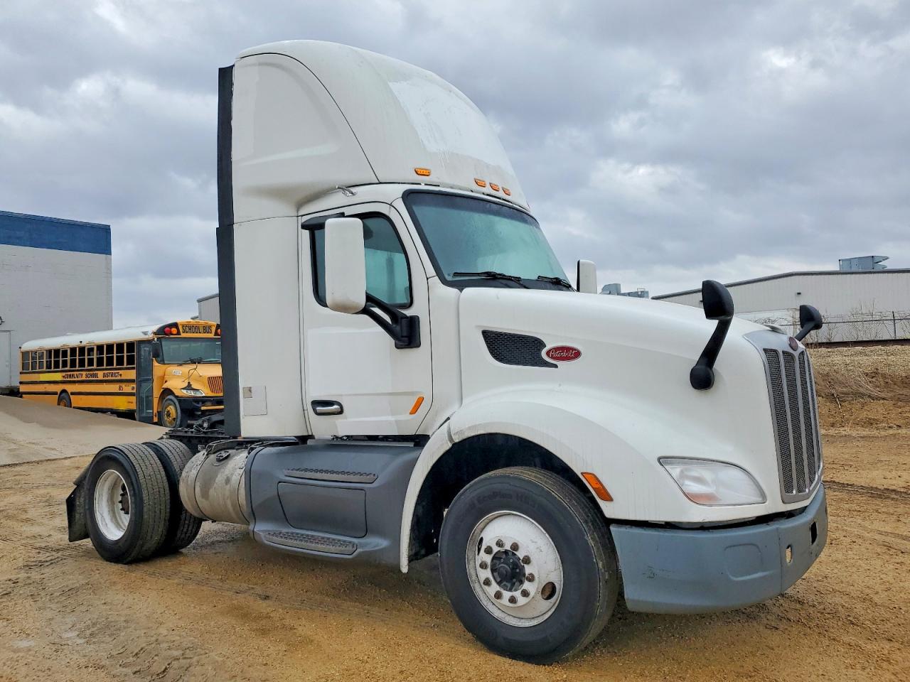 2016 PETERBILT All Models