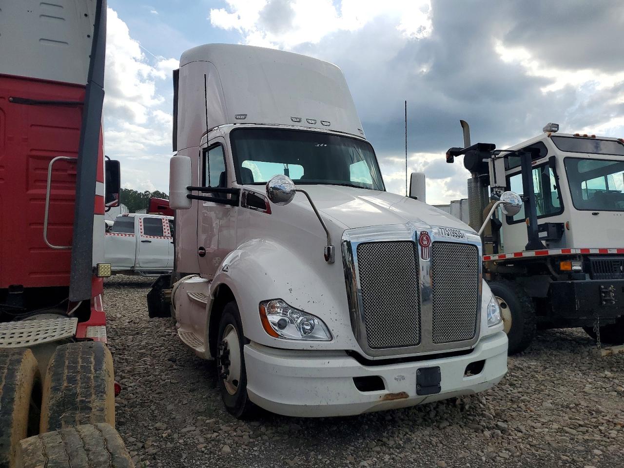 2014 KENWORTH ALL OTHER