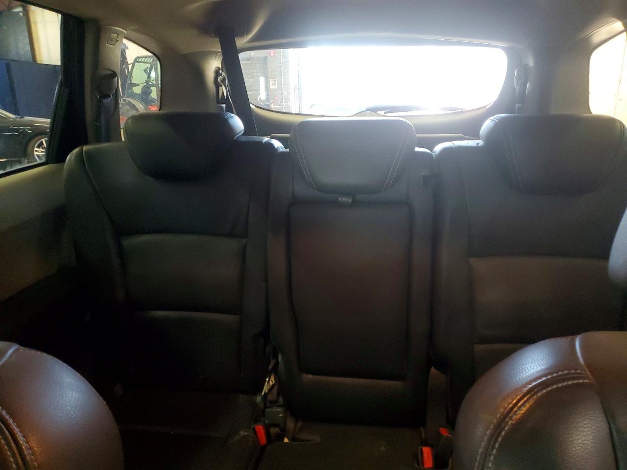 2011 SUBARU TRIBECA