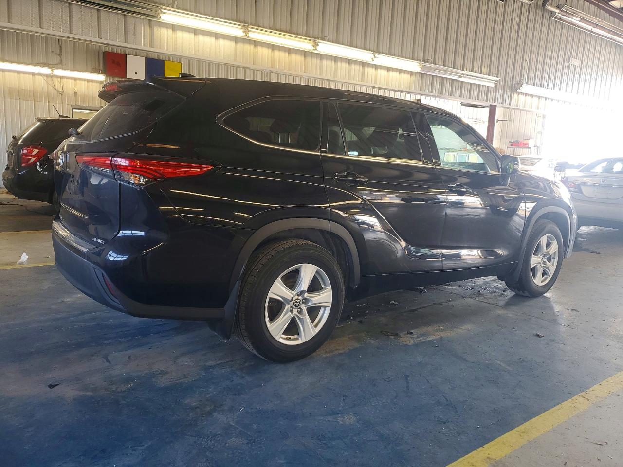2021 TOYOTA HIGHLANDER