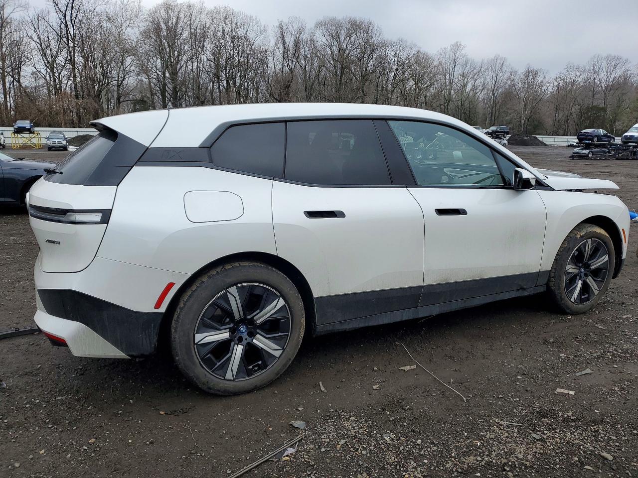 2023 BMW IX XDRIVE5