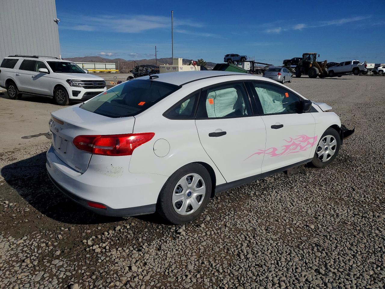 2016 FORD FOCUS