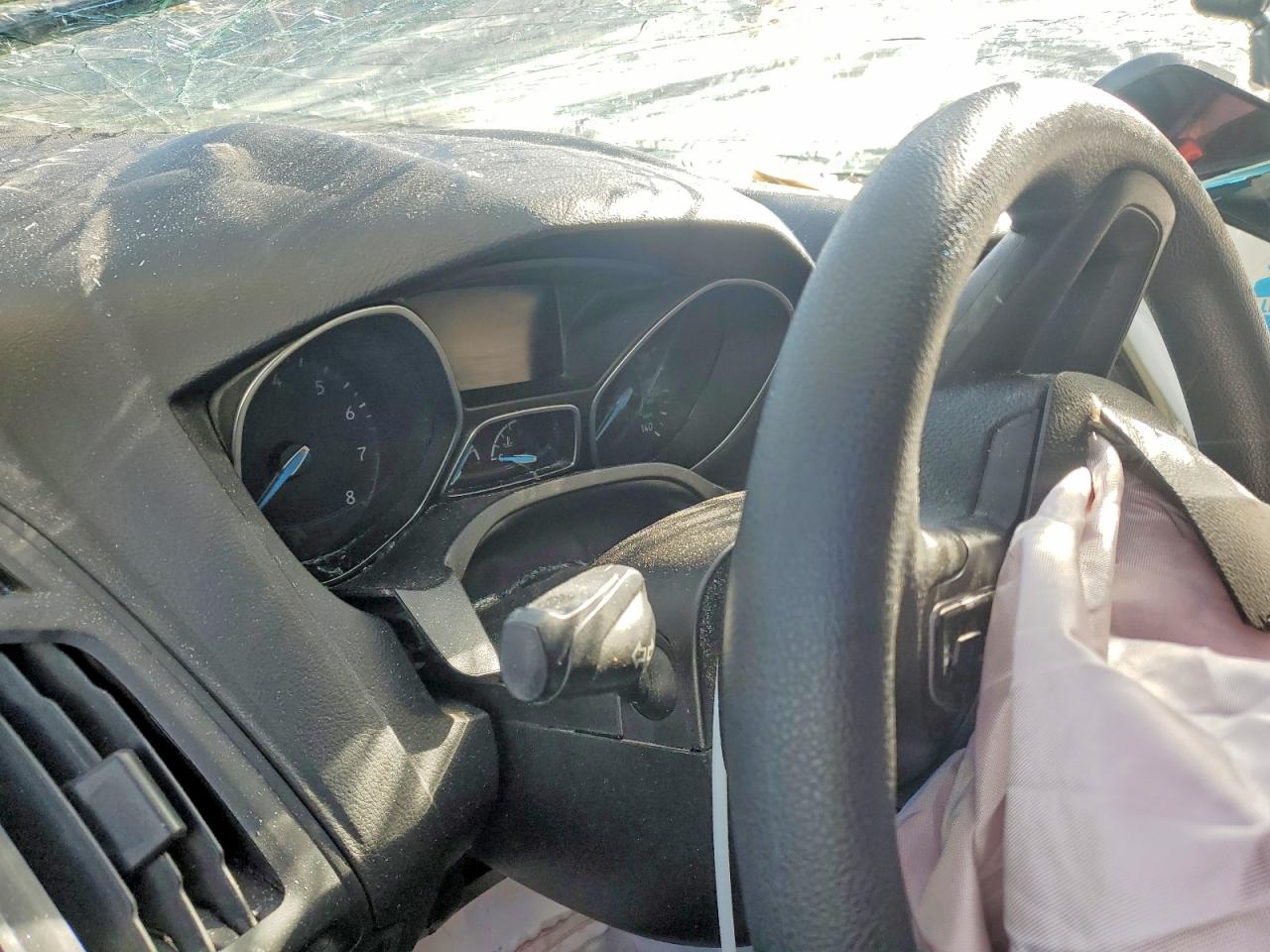 2016 FORD FOCUS