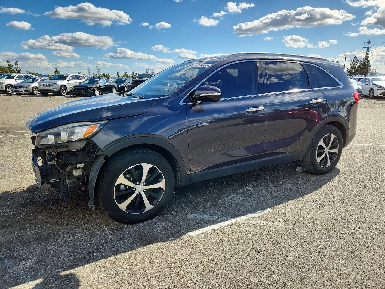 2017 KIA SORENTO