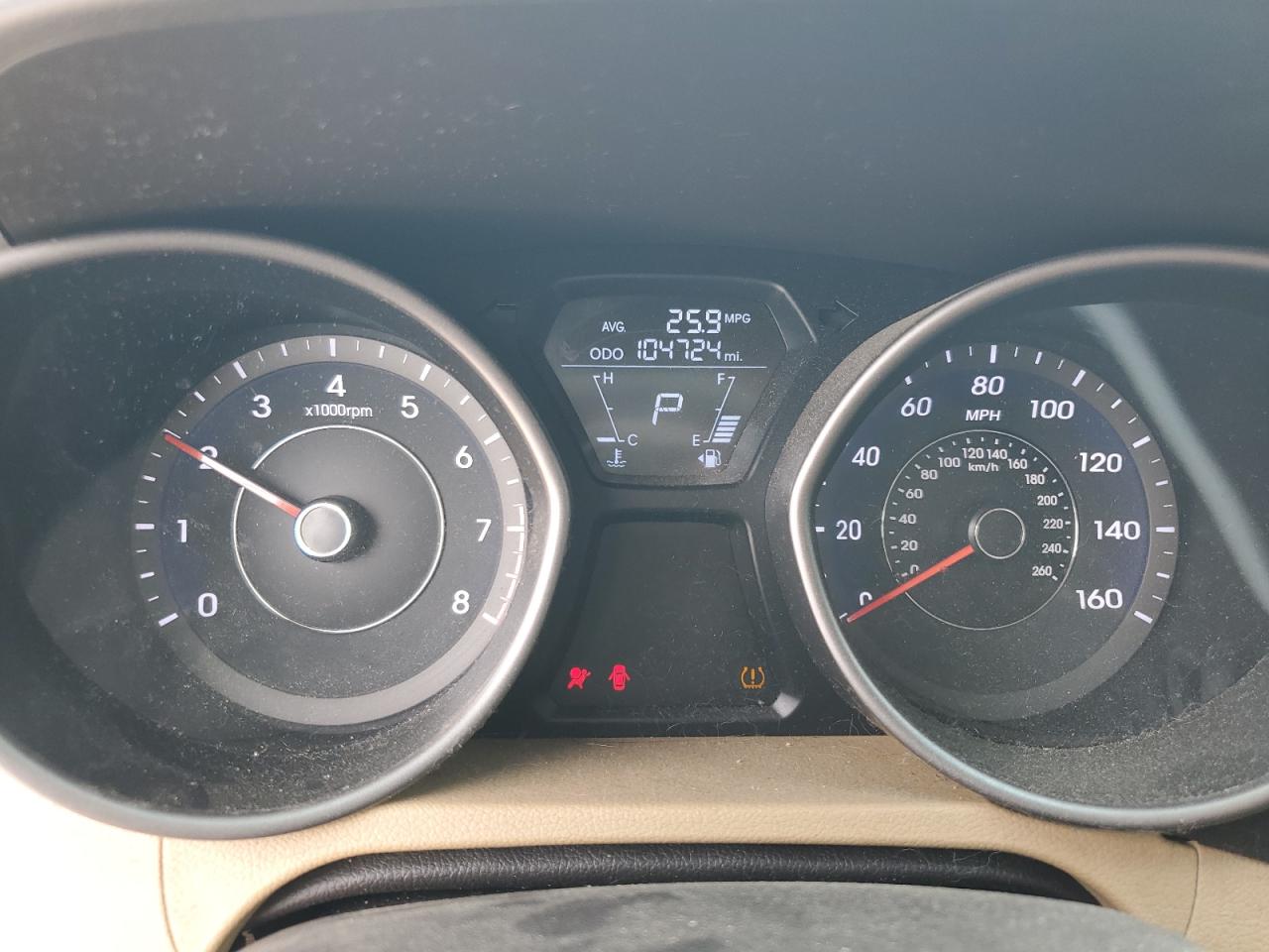 2013 HYUNDAI ELANTRA