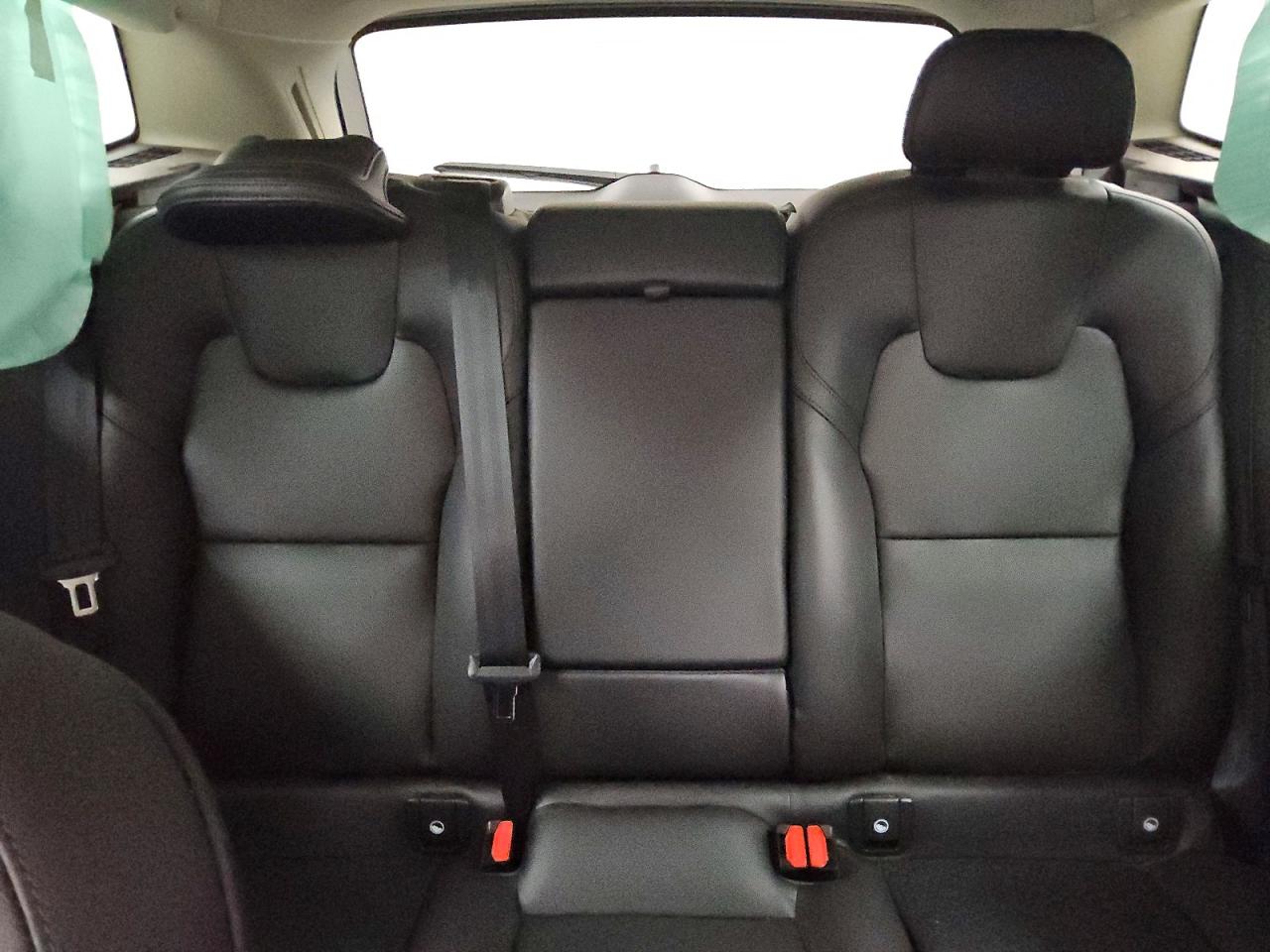 2025 VOLVO XC60 CORE