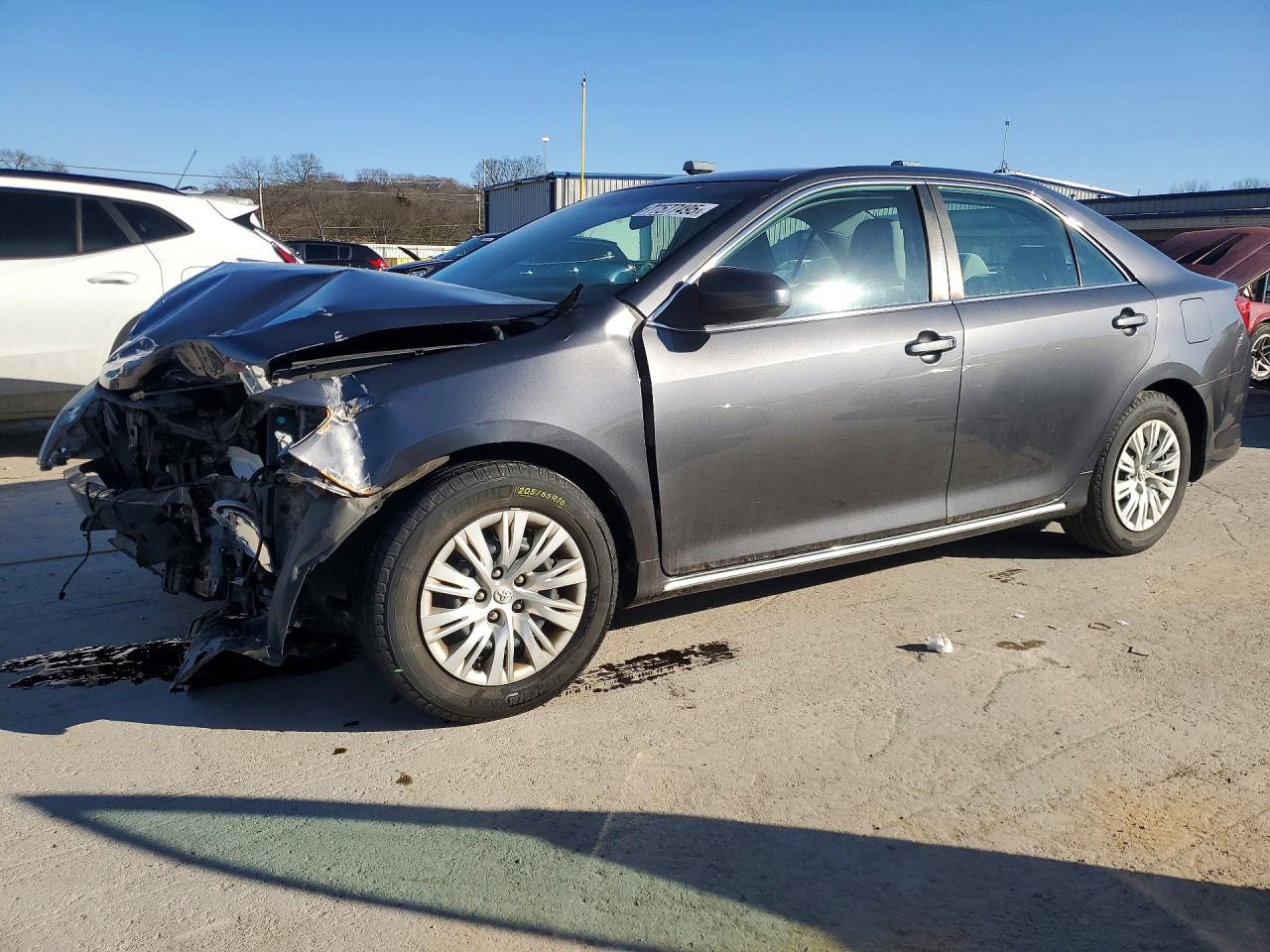 2013 TOYOTA CAMRY