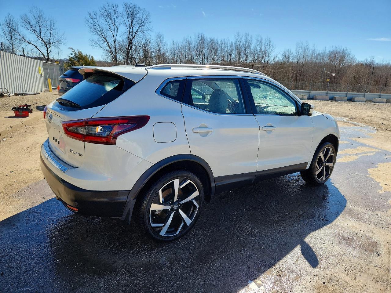 2022 NISSAN ROGUE