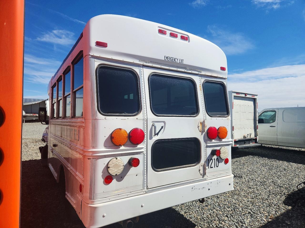 2005 BLUEBIRD SCHOOL BUS