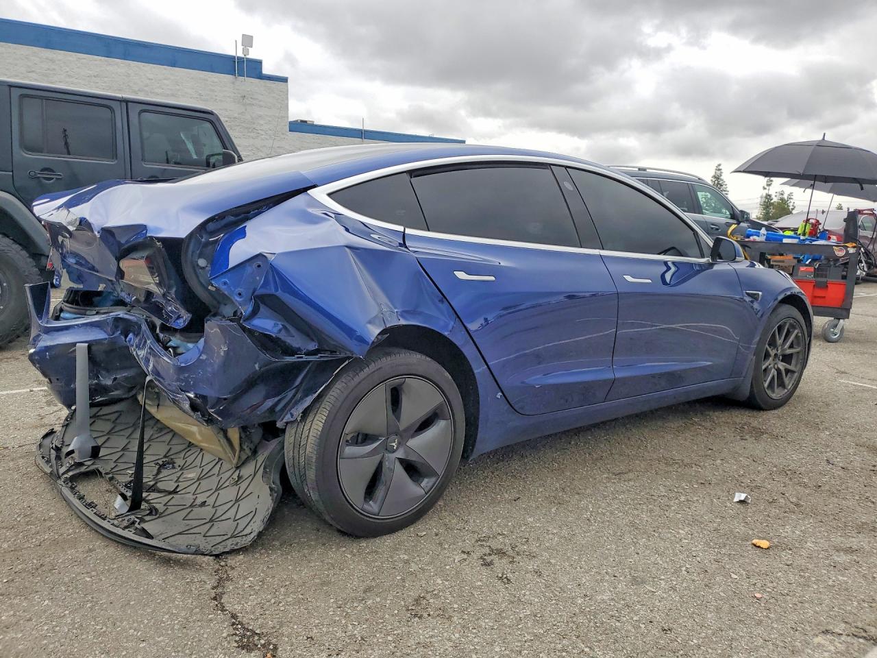 2020 TESLA MODEL 3