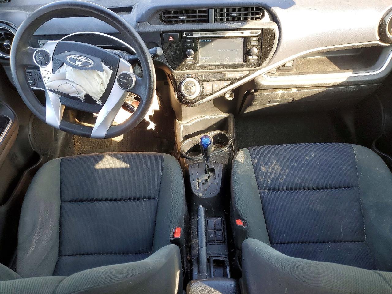 2015 TOYOTA PRIUS C