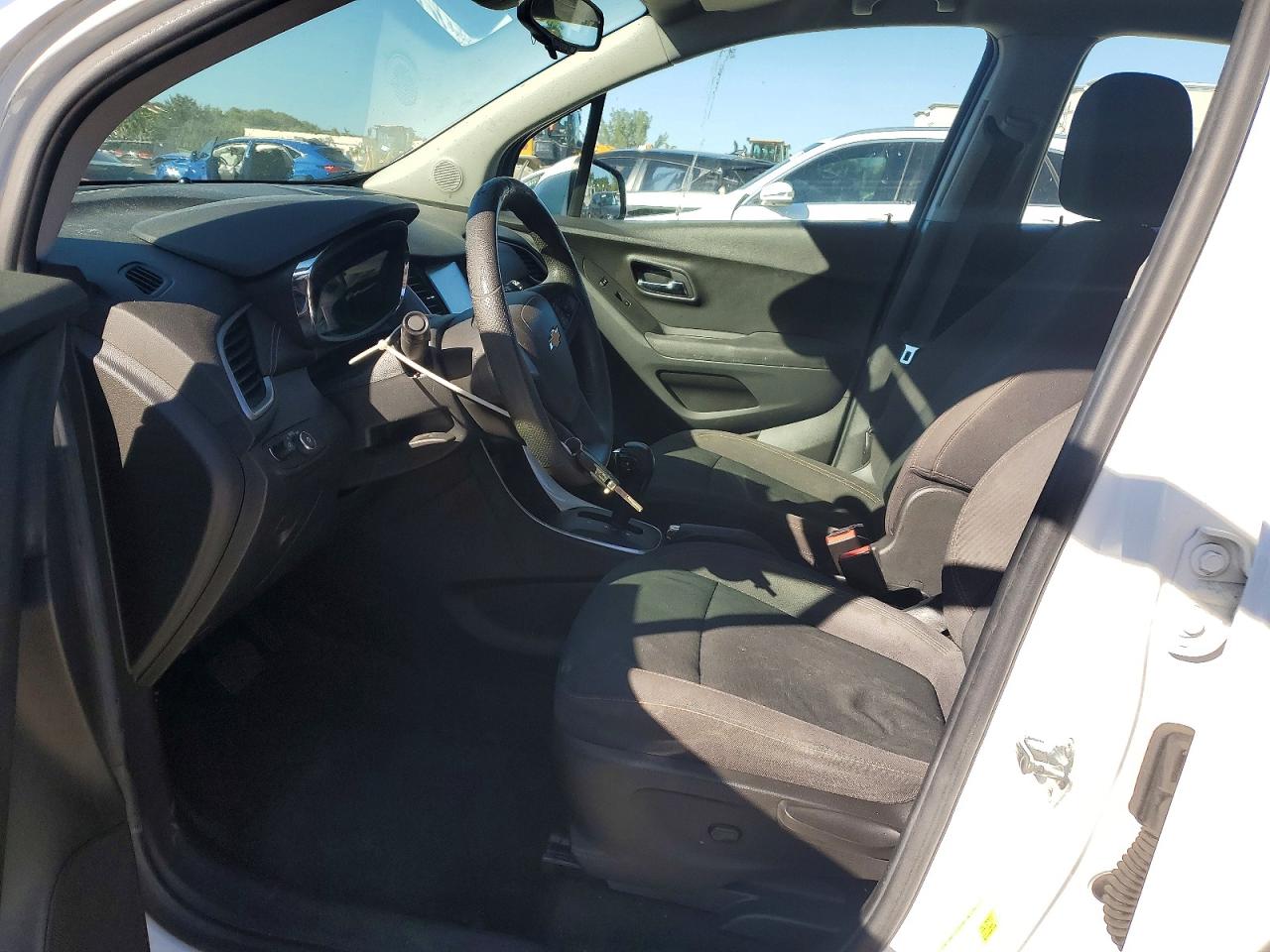 2017 CHEVROLET TRAX