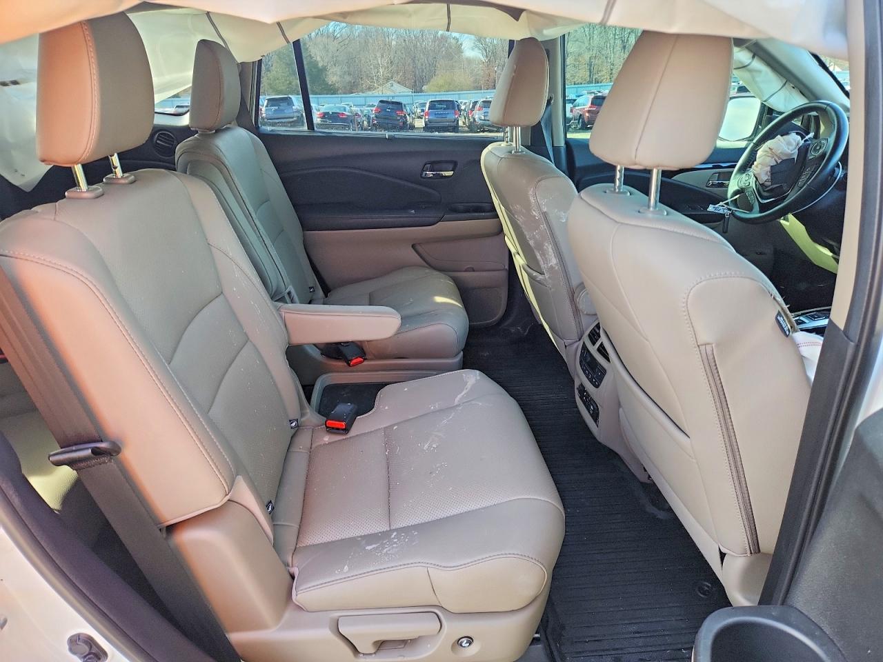 2017 HONDA PILOT