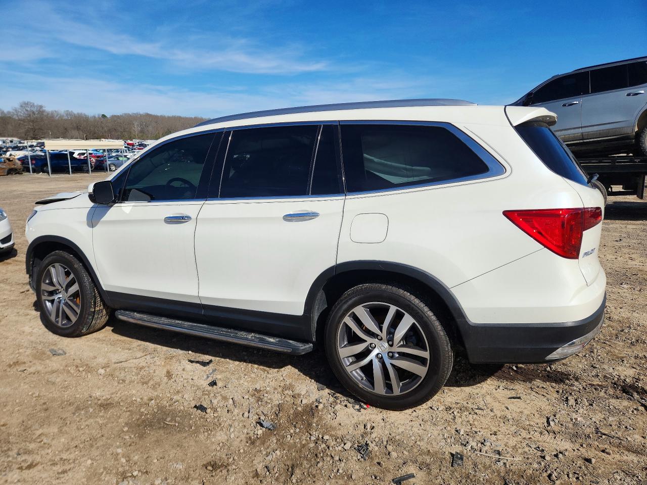 2017 HONDA PILOT